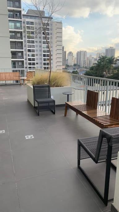 Completo Em Moema Ao Lado Do Shopping Ibirapuera 圣保罗